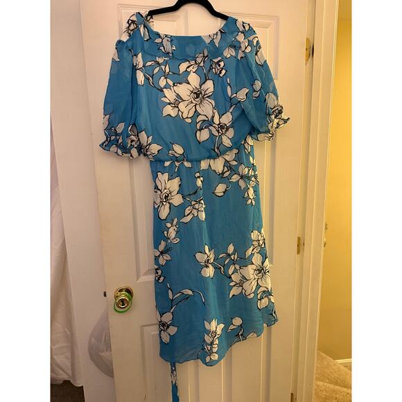 Blue floral Calvin Klein dress size X-Large - Picture 2 of 6